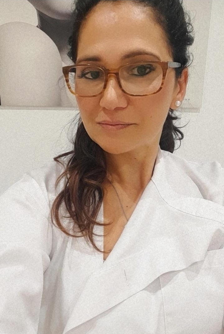Graziela Moniz, especialista em depilação a laser